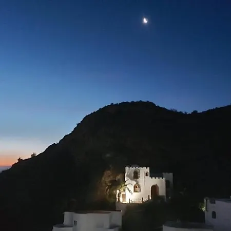 Elysium - A Romantic Escape In Pueblo Mojácar
